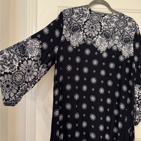 KORI America Kimono Robe, Long Cardigan Duster, Boho Maxi Coverup - Picture 4 of 5